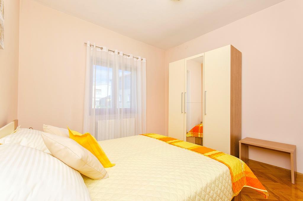Apartment San คาชเตลา ภายนอก รูปภาพ